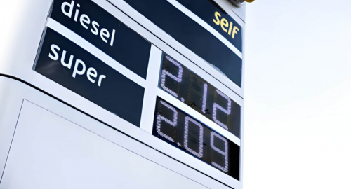 Carburanti, stop allo sconto accise: pieno pi� caro